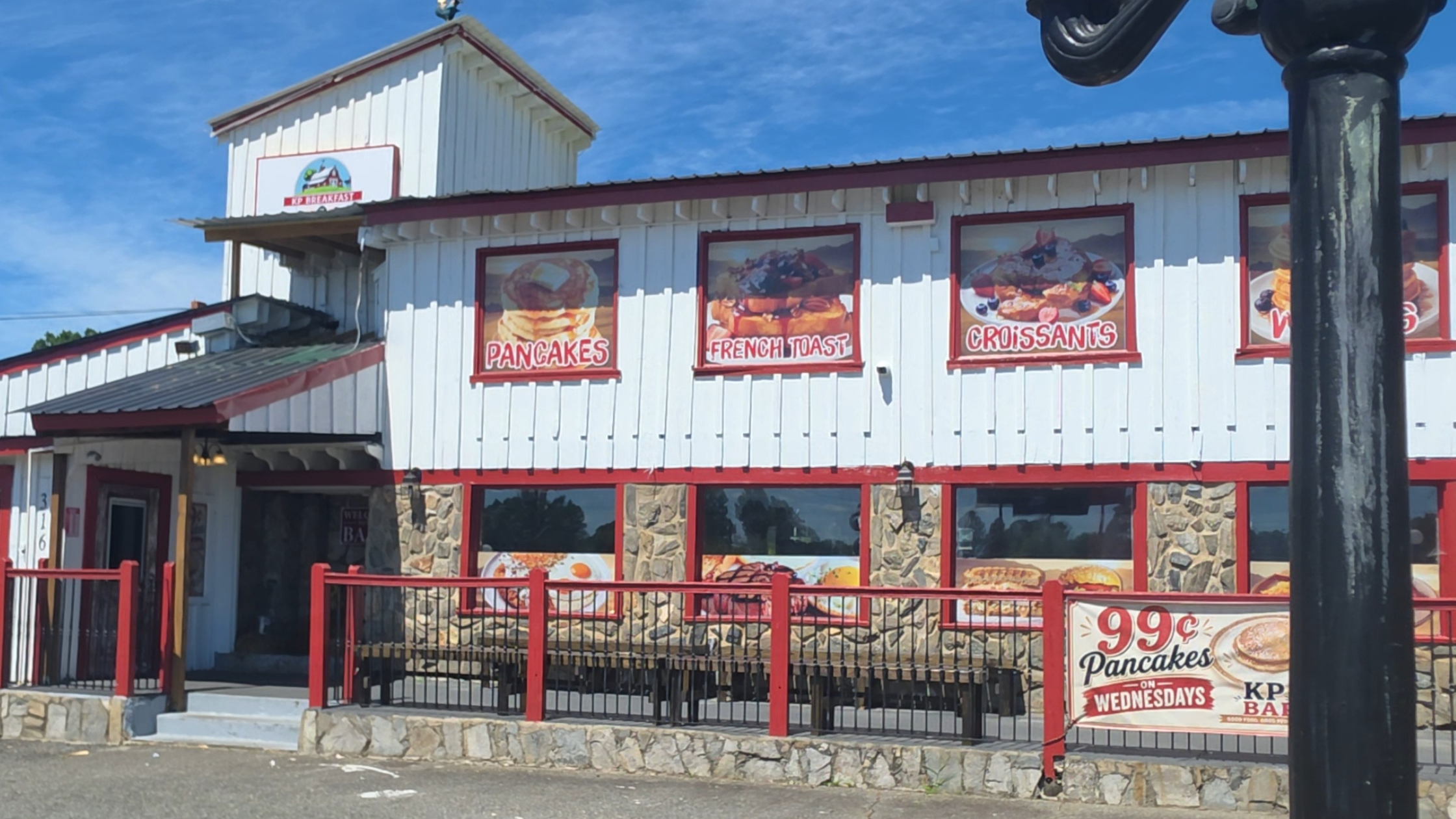 Locally Owned Restaurants in Cabarrus County Worth the Drive (Local Favorites for Every Craving)